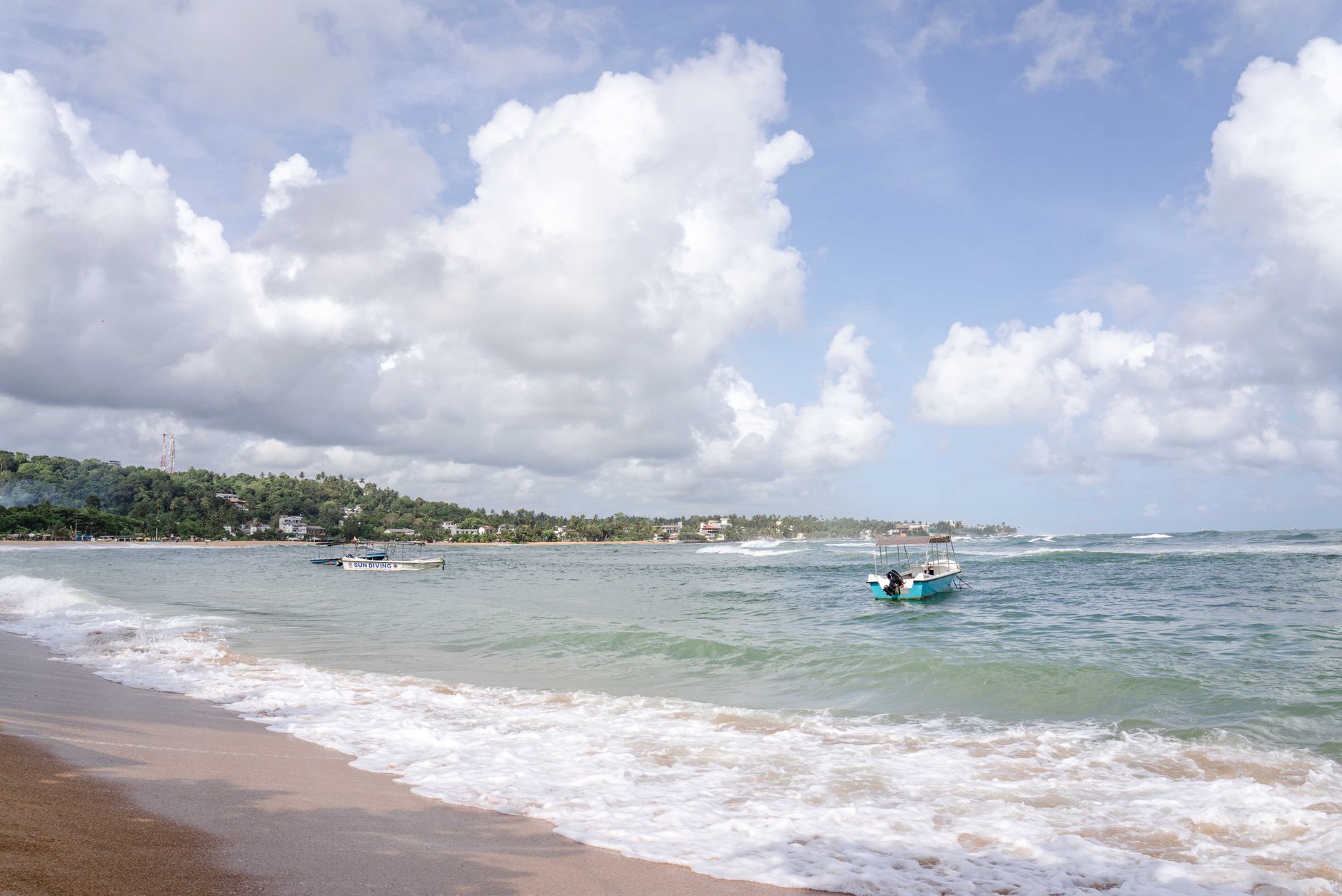unawatuna beach sri lanka snorkeling coral reef indian ocean tropical fish