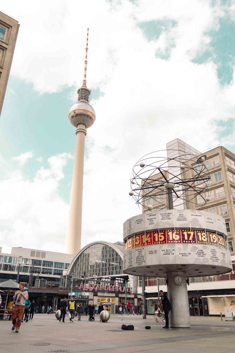 Busy People Walking On Alexanderplatz