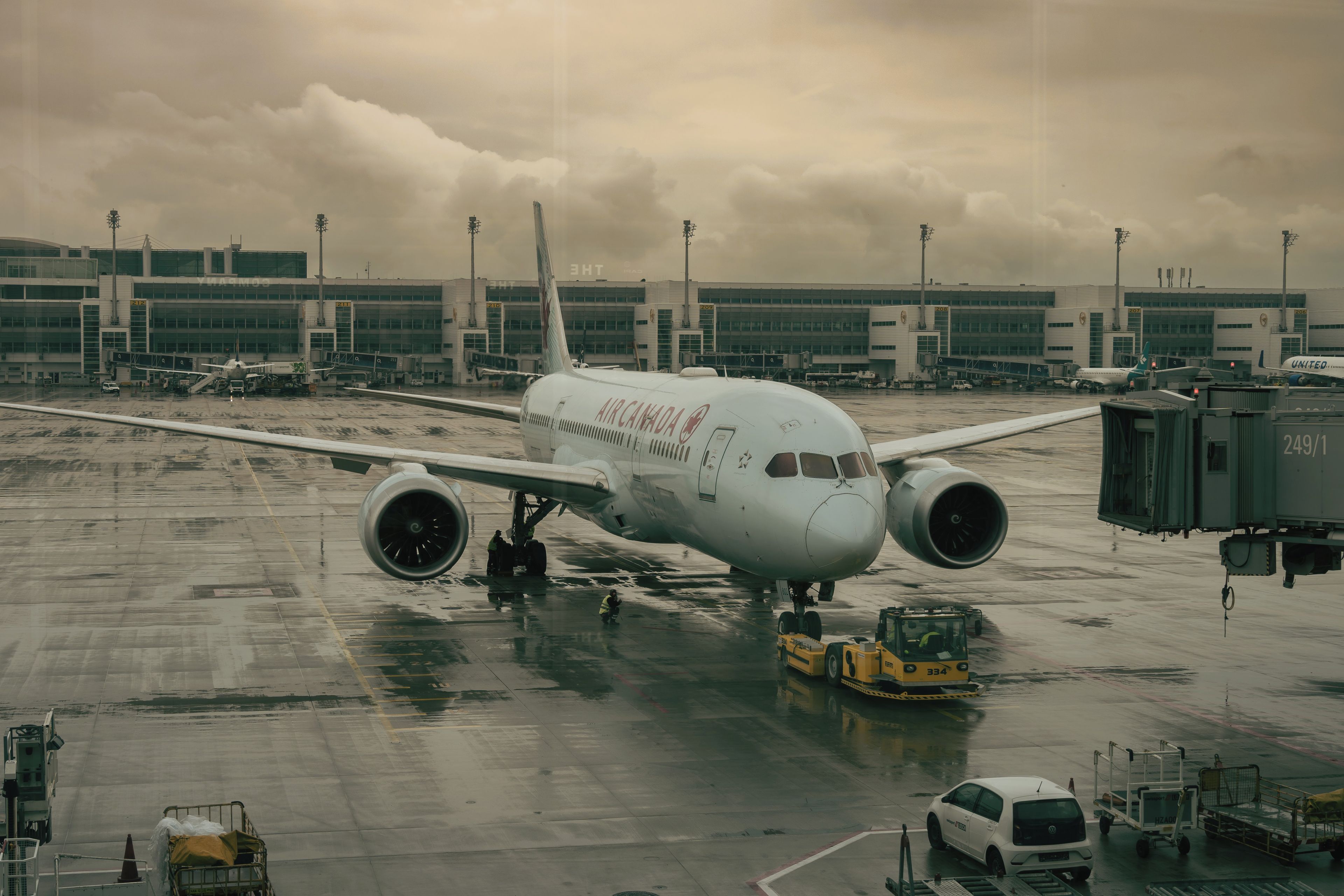 Airport chauffeur transfers from Grantham