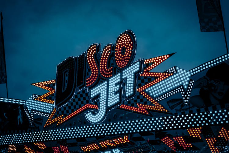 Neon Signs Of Disco