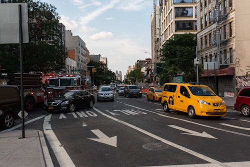 Free stock photo of buildings, busy, cars