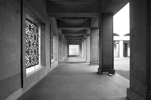 Ilmainen kuvapankkikuva tunnisteilla arkkitehtuuri, aula, Betoni Kuvapankkikuva