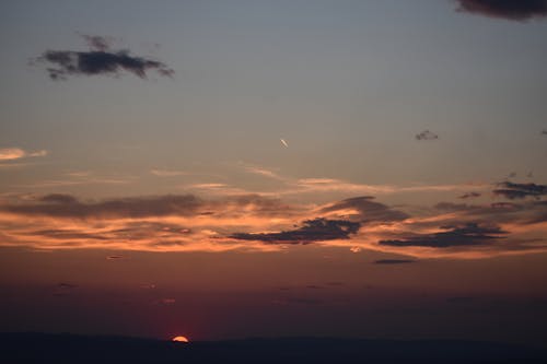 Kostenloses Stock Foto zu dramatisch, himmel, silhouette