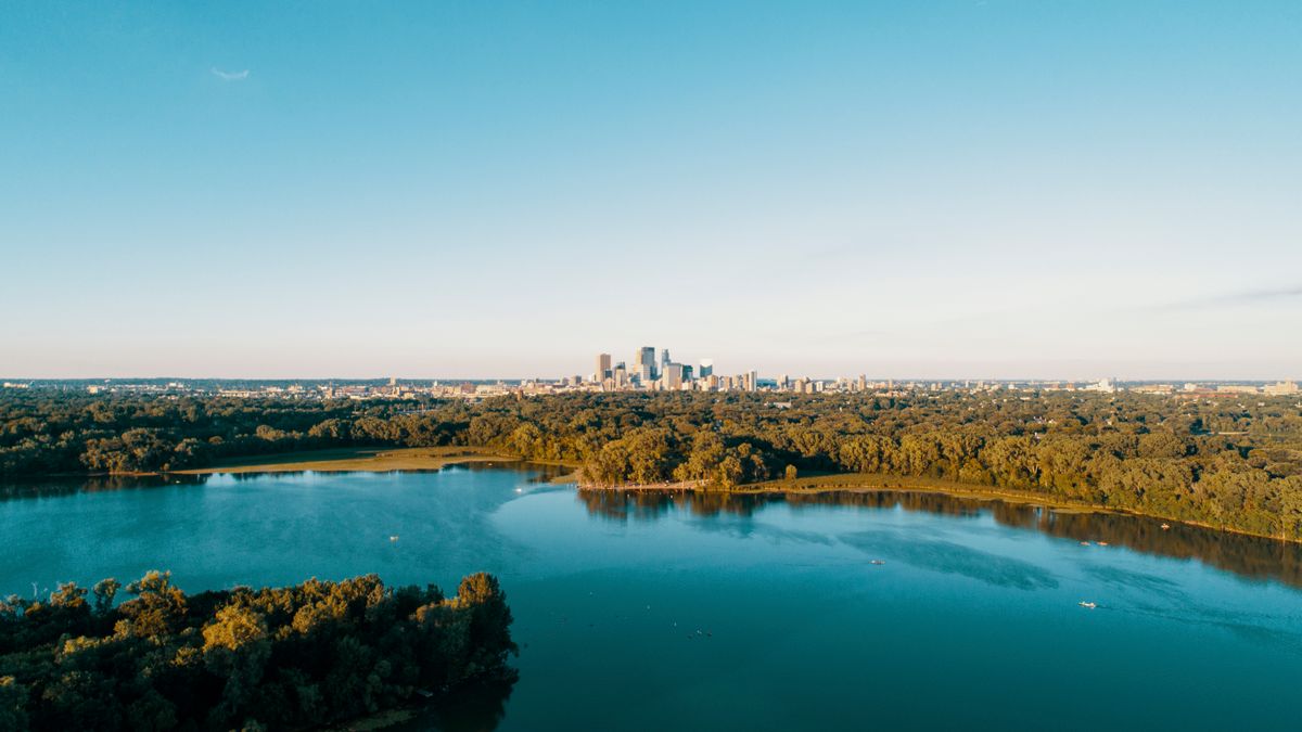 Top Minneapolis, MN Beauty Giveaways With No Purchase Necessary: Safe Entry Guide