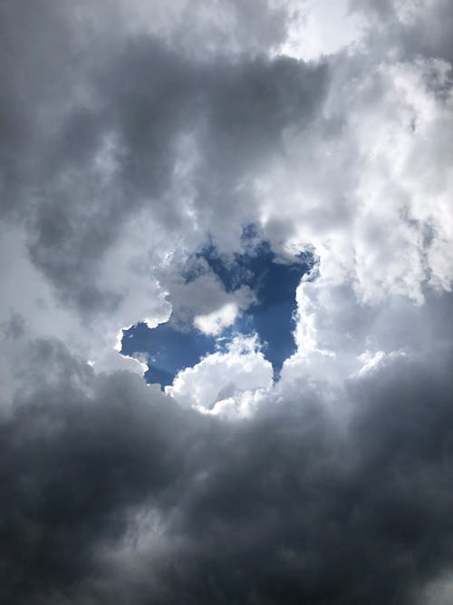 Foto d'estoc gratuïta de cel, descoratjador, núvols