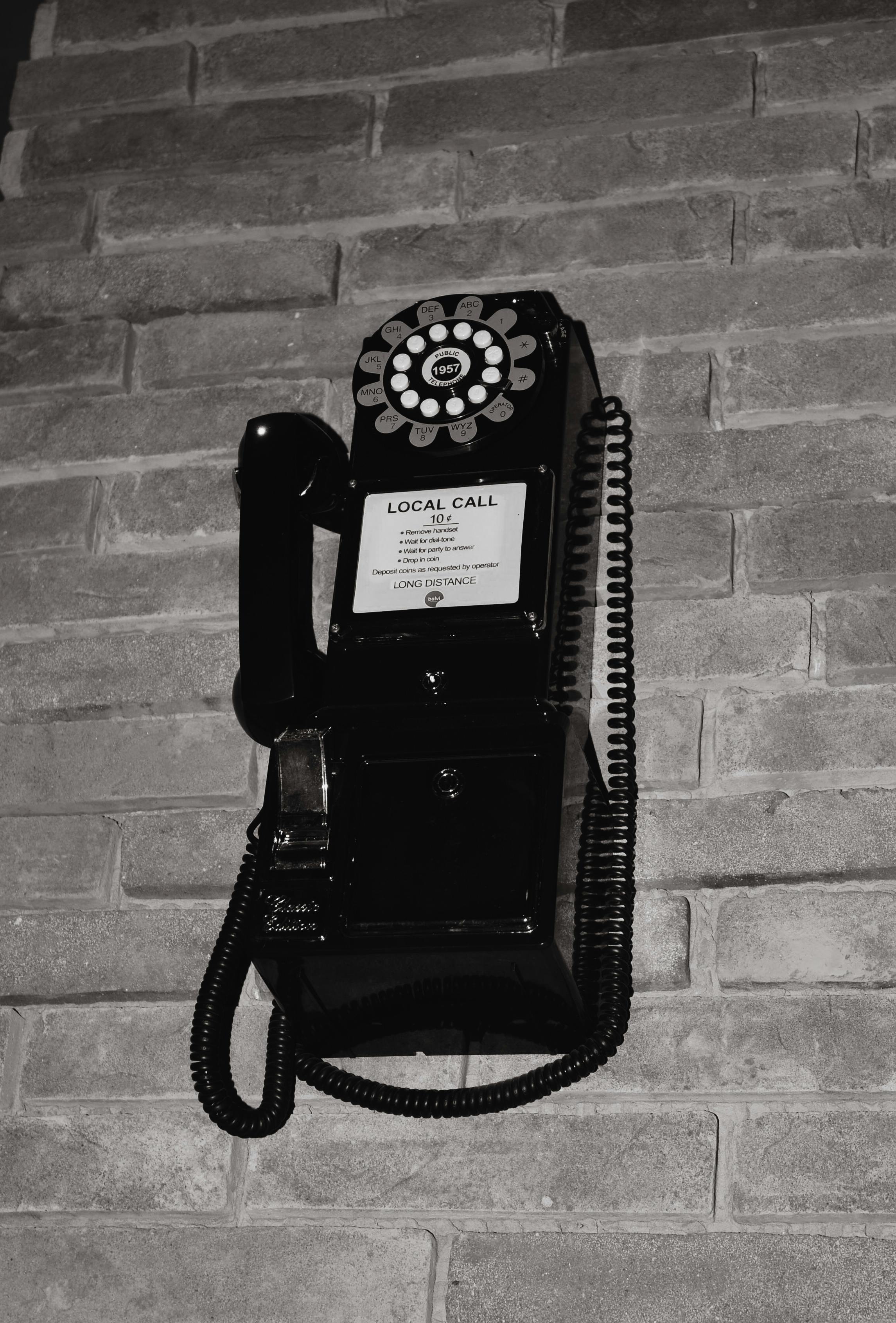 Black And White Phone Photos, Download Free Black And White Phone Stock