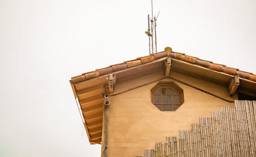 Immagine gratuita di casa, case, cielo sereno