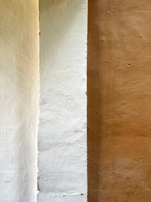 Rough Texture of Walls
