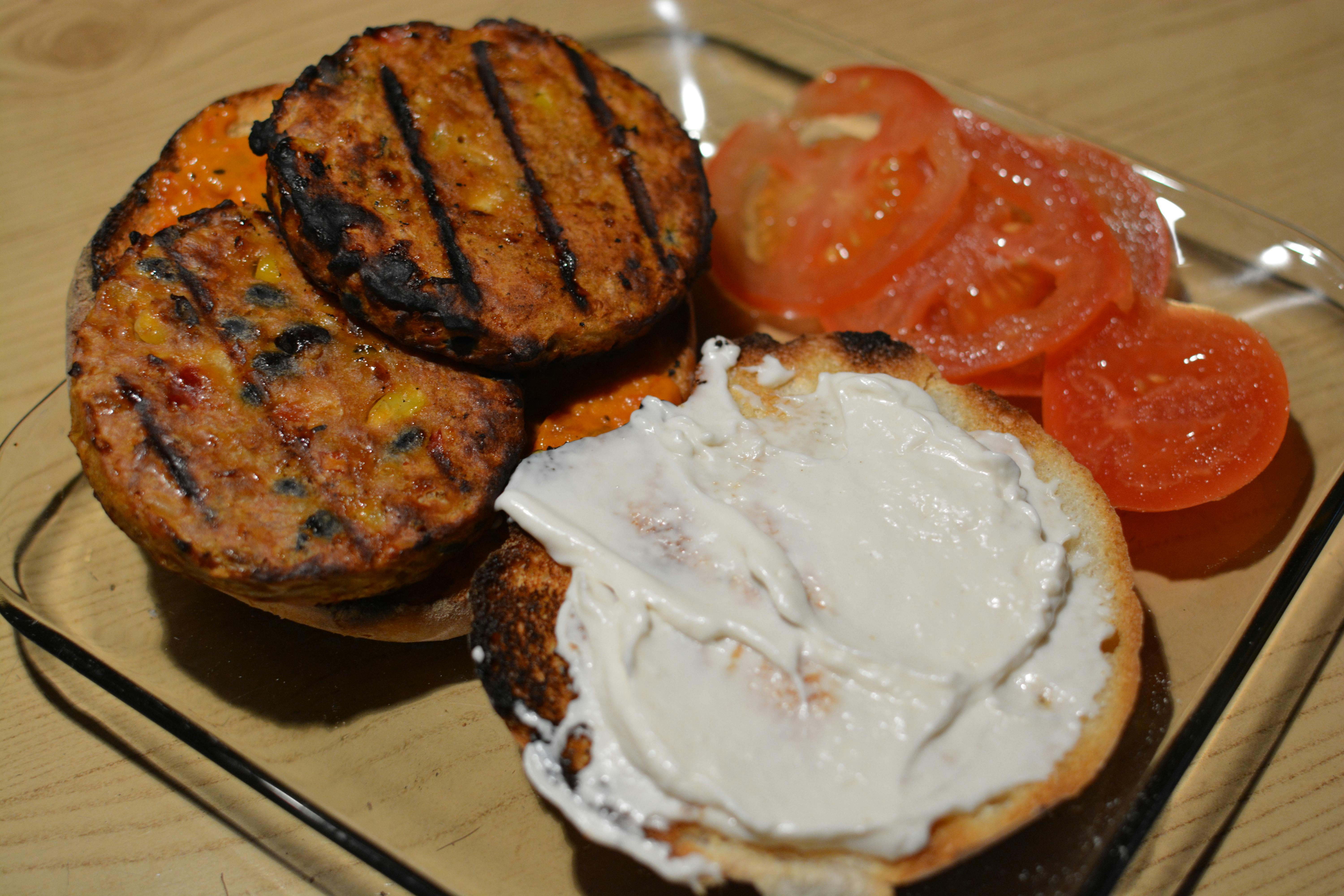 Free stock photo of tomatos, vegan, vegan burger