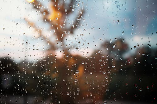 Fotografia De Close Up De Gotas No Vidro