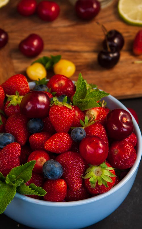 Gratis stockfoto met aardbeien, besjes, eten