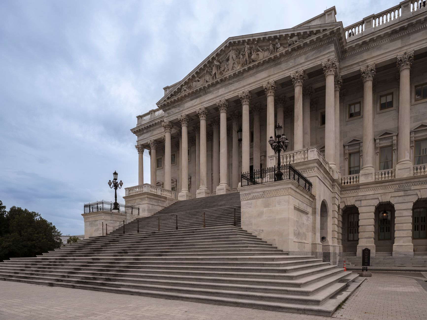 House Passes Housing Bill That Could Actually Help Buyers — Or Blow Up in Their Faces