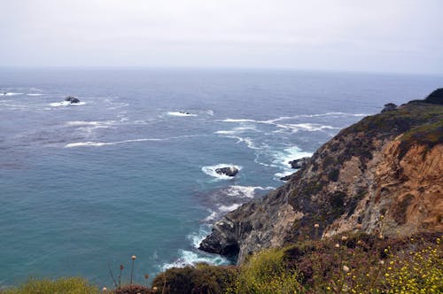 Δωρεάν στοκ φωτογραφιών με ακτή της καλιφόρνιας, βουνά, βράχια