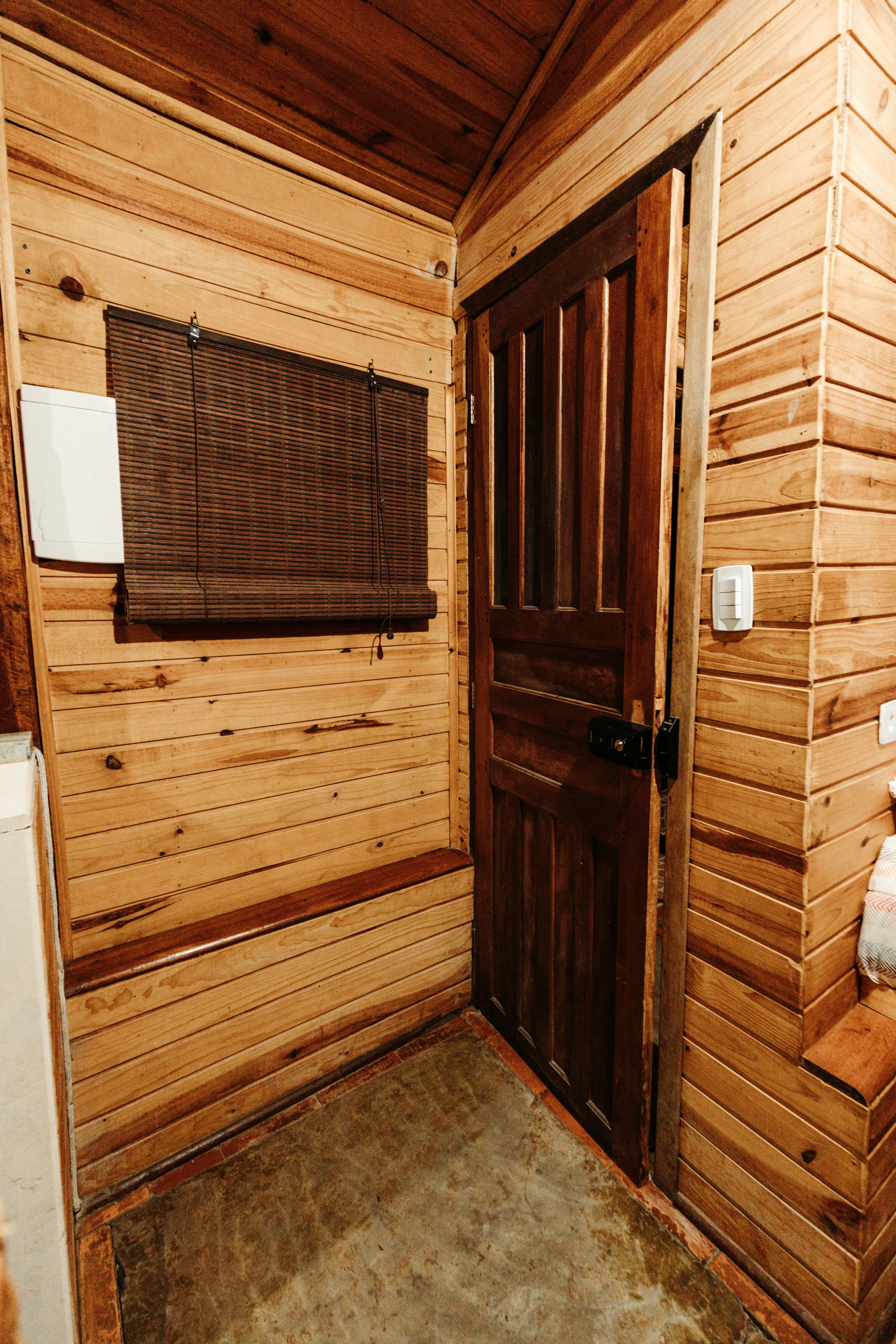 Interior‍ Comfort and Technology: A Look Inside the ⁣Cabin