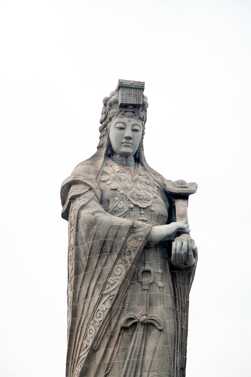 Foto profissional grátis de aer, escultura, estátua