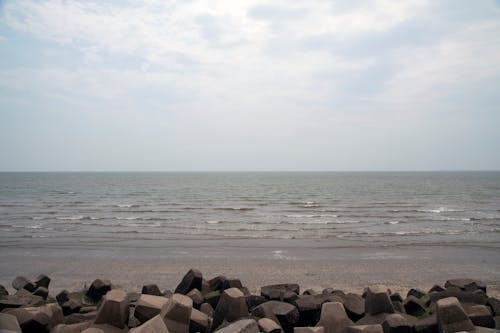 Ilmainen kuvapankkikuva tunnisteilla horisontti, kivikkoinen ranta, luonto