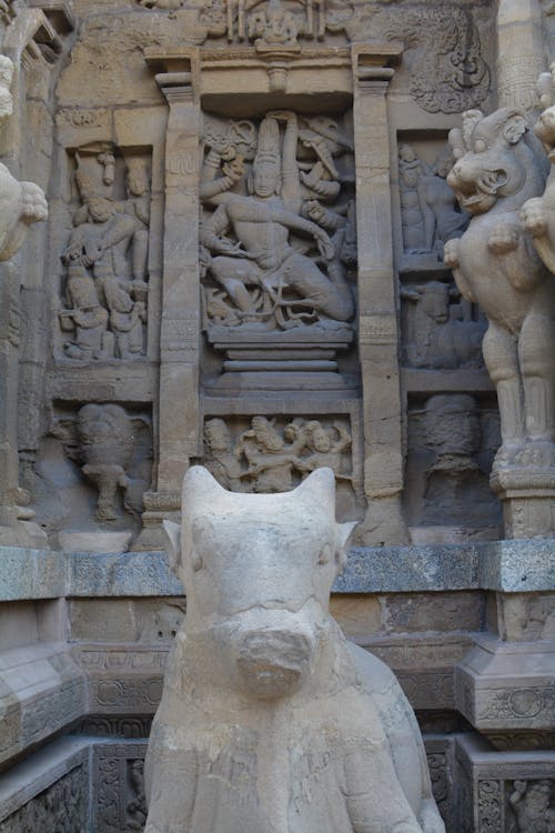 Kanchi Kailasanathar Temple in India