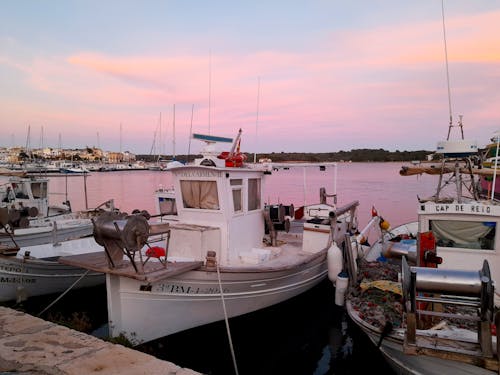 Free stock photo of beautiful sky, boat, fishing boats Stock Photo