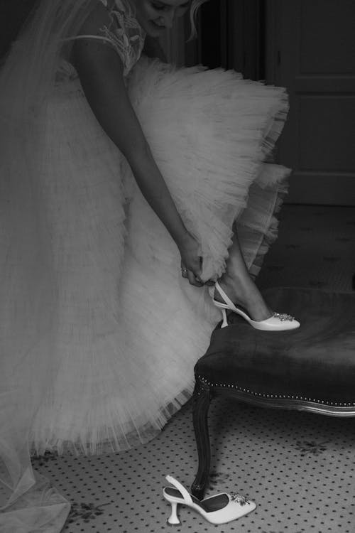 Foto stok gratis fashion, gaun, heels