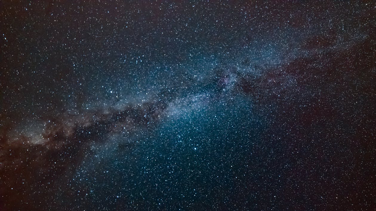 夜間の天の川銀河 無料の写真素材