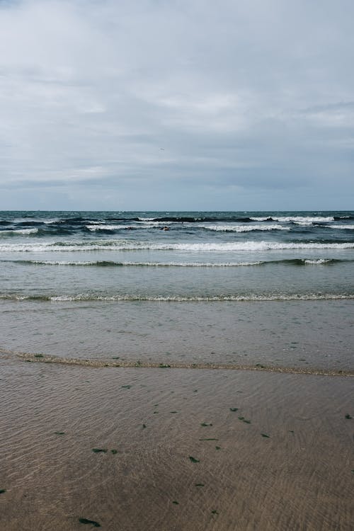 Bezpłatne Darmowe zdjęcie z galerii z fale morskie, horyzont, morze Zdjęcie z galerii