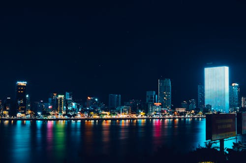 反射, 城市, 城市的燈光 的 免費圖庫相片