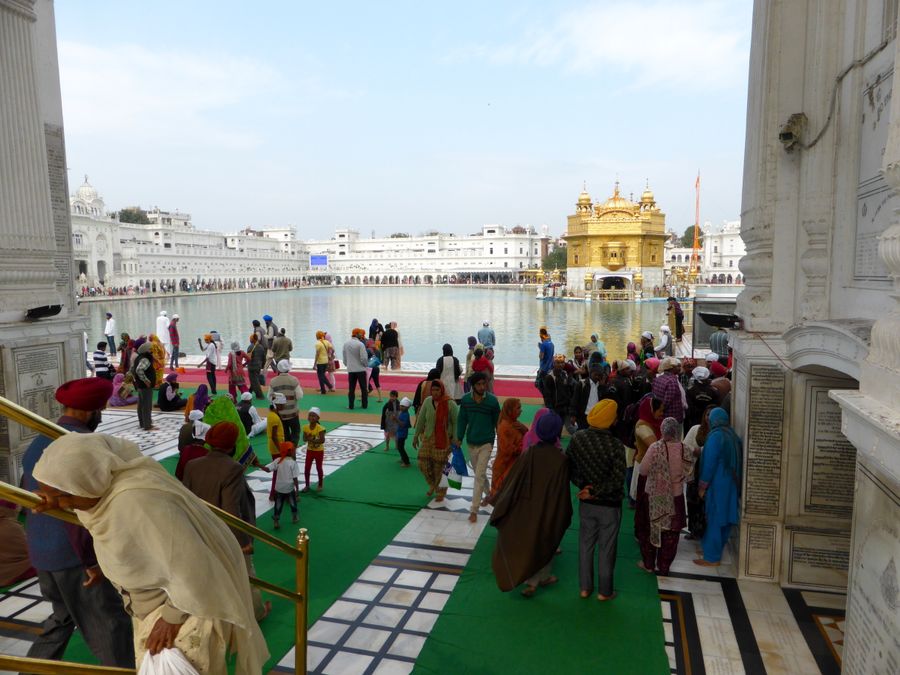 Golden Vimanam Sanctum photo 2