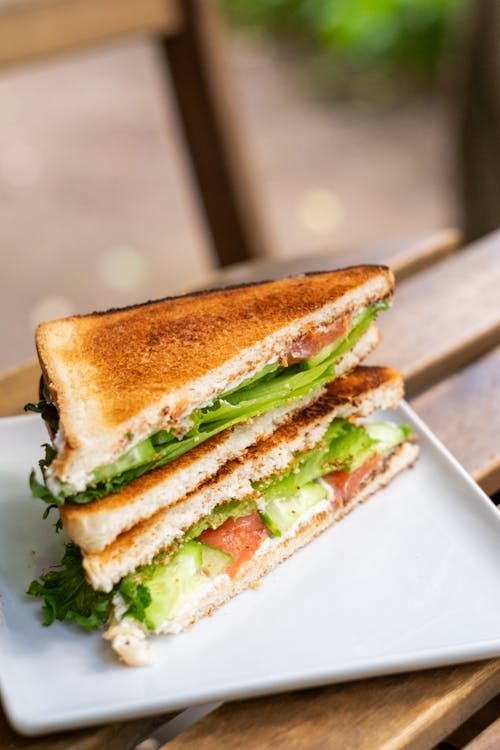 Cut Toast with Lettuce on a Plate