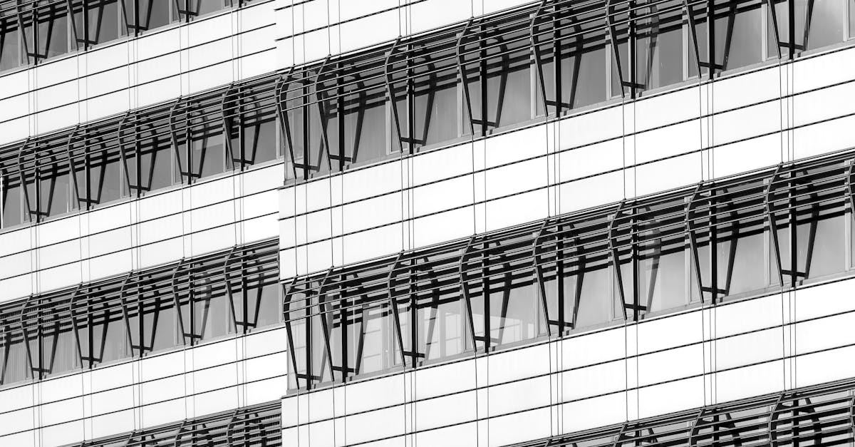 日经平均股价一度上涨2300日元,市场警惕情绪减弱 日经平均股价一度上涨2300日元,市场警惕情绪减弱