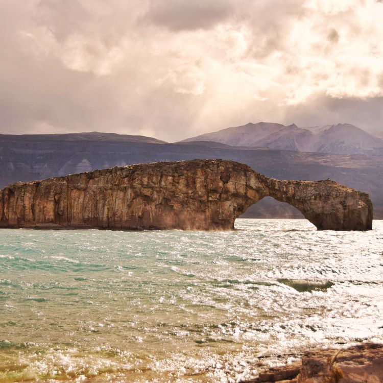 Color Lake Arch Natural Arch on the Lake · Free Stock Photo
