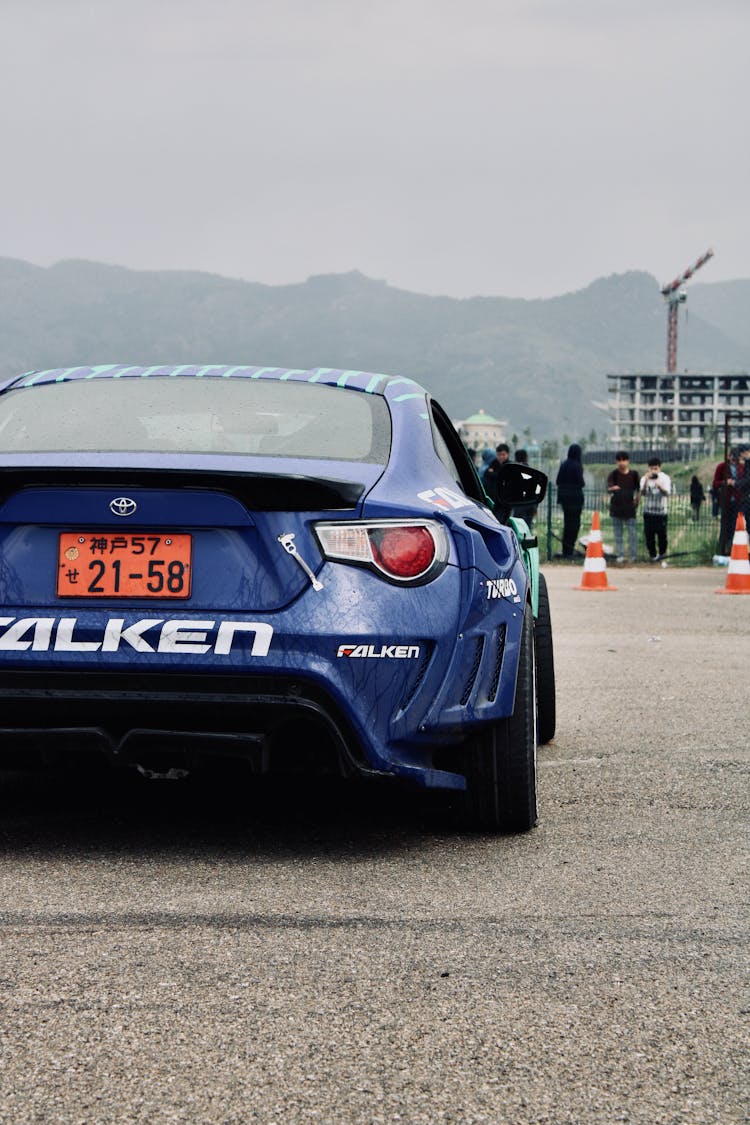 Back View Of A Toyota 86