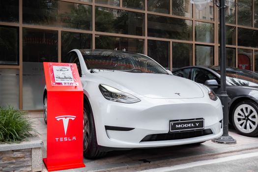 Tesla Opens India Roadster Bookings, Deposits Reach Rs 2.5 Crore