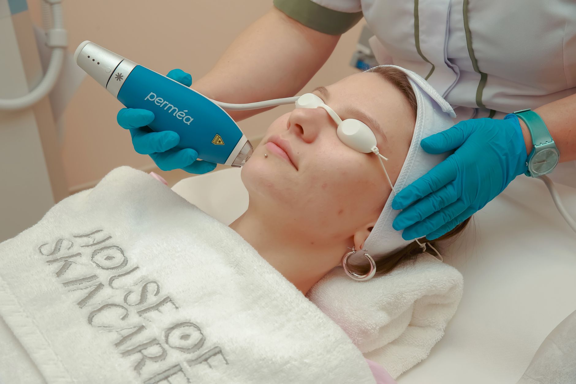 Best Aesthetic Clinic Abu Dhabi 2026 | Enfield Royal Clinic Khalifa City