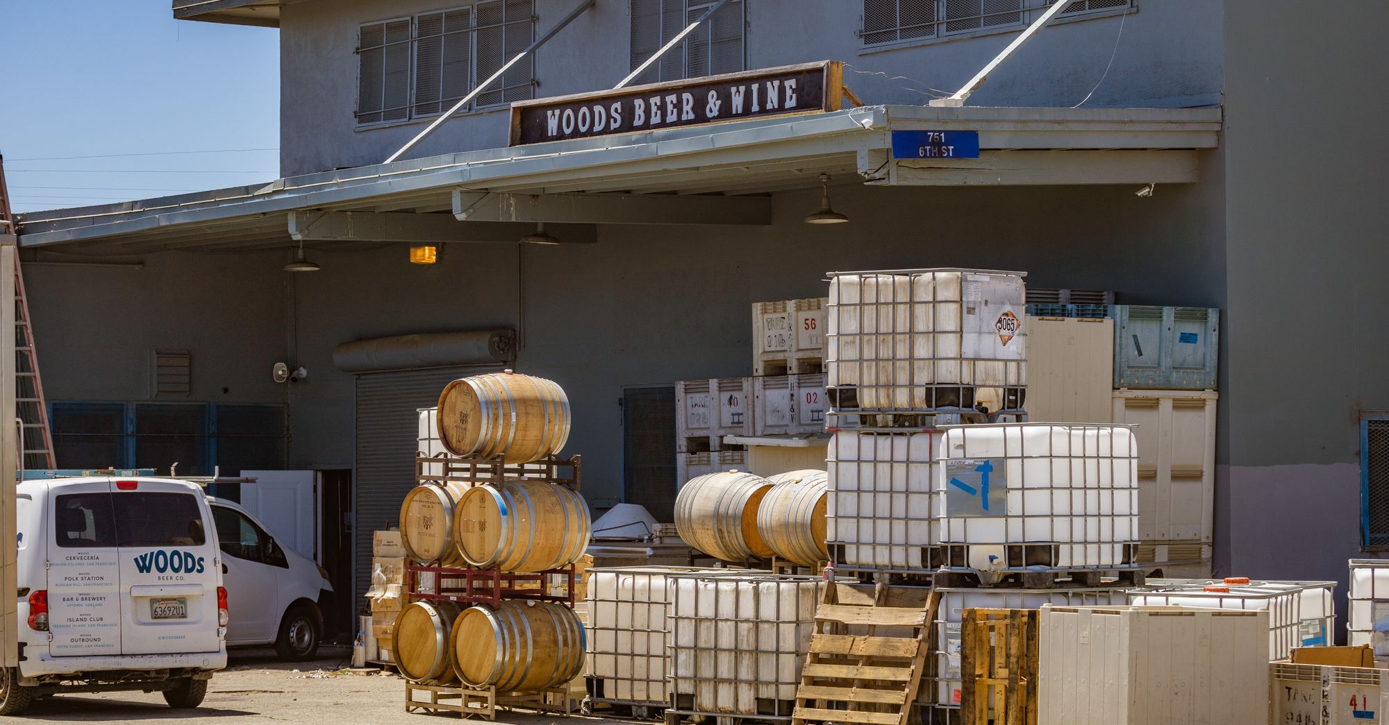 Constellation Brands Beats Q2, Guides Flat: Stock Cheap at 10-Year Valuation Low