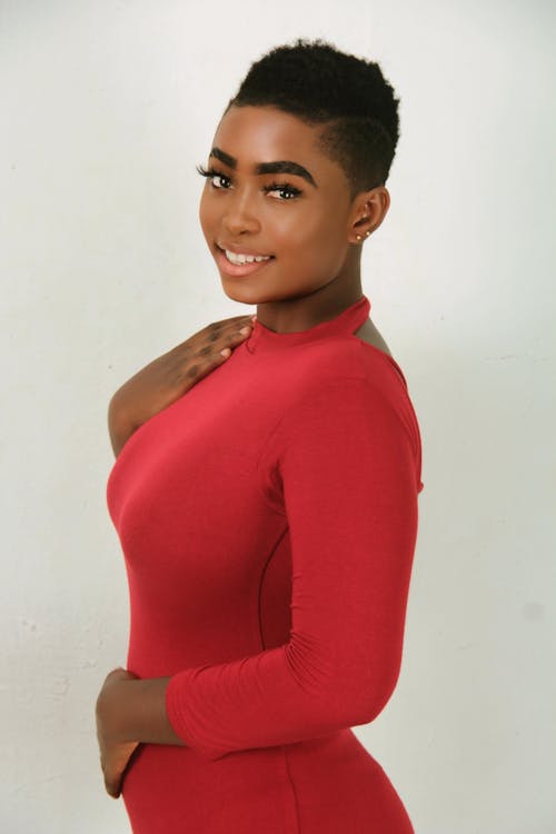Kostenloses Stock Foto zu afroamerikaner-frau, farbige frau, fashion