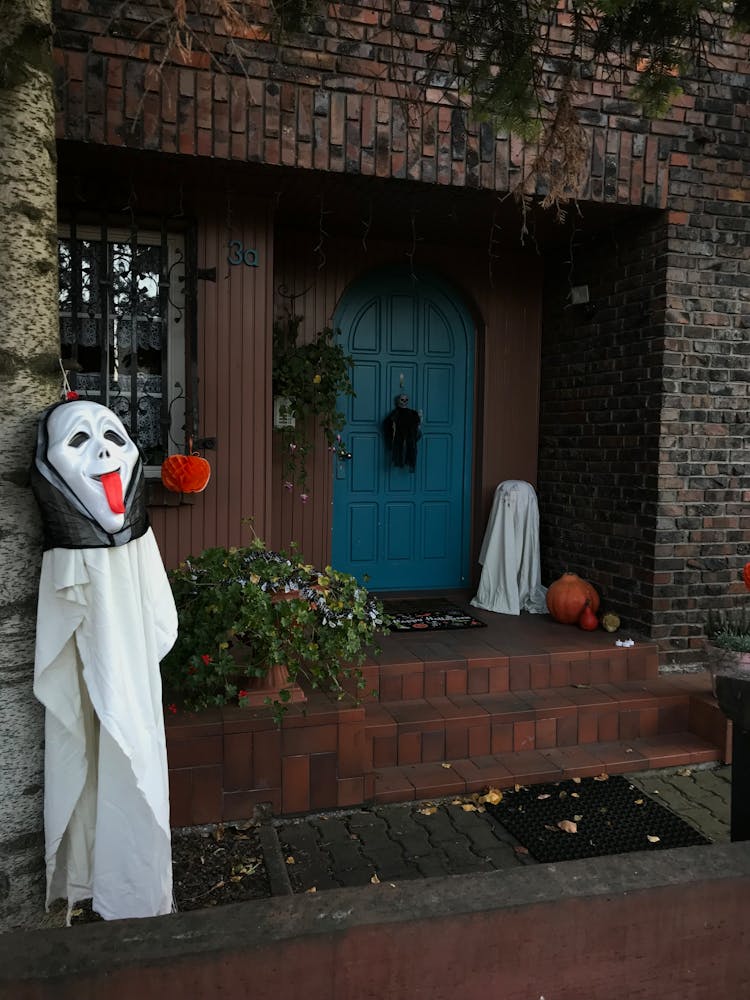 Halloween Decorations On Porch