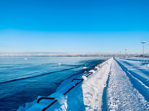 Бесплатное стоковое фото с горизонт, живописный, зима