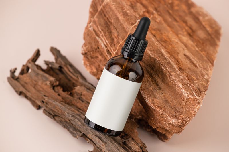 How to Do a Hot Oil Treatment at Home: Step-by-Step for Every Hair Type in 2026
