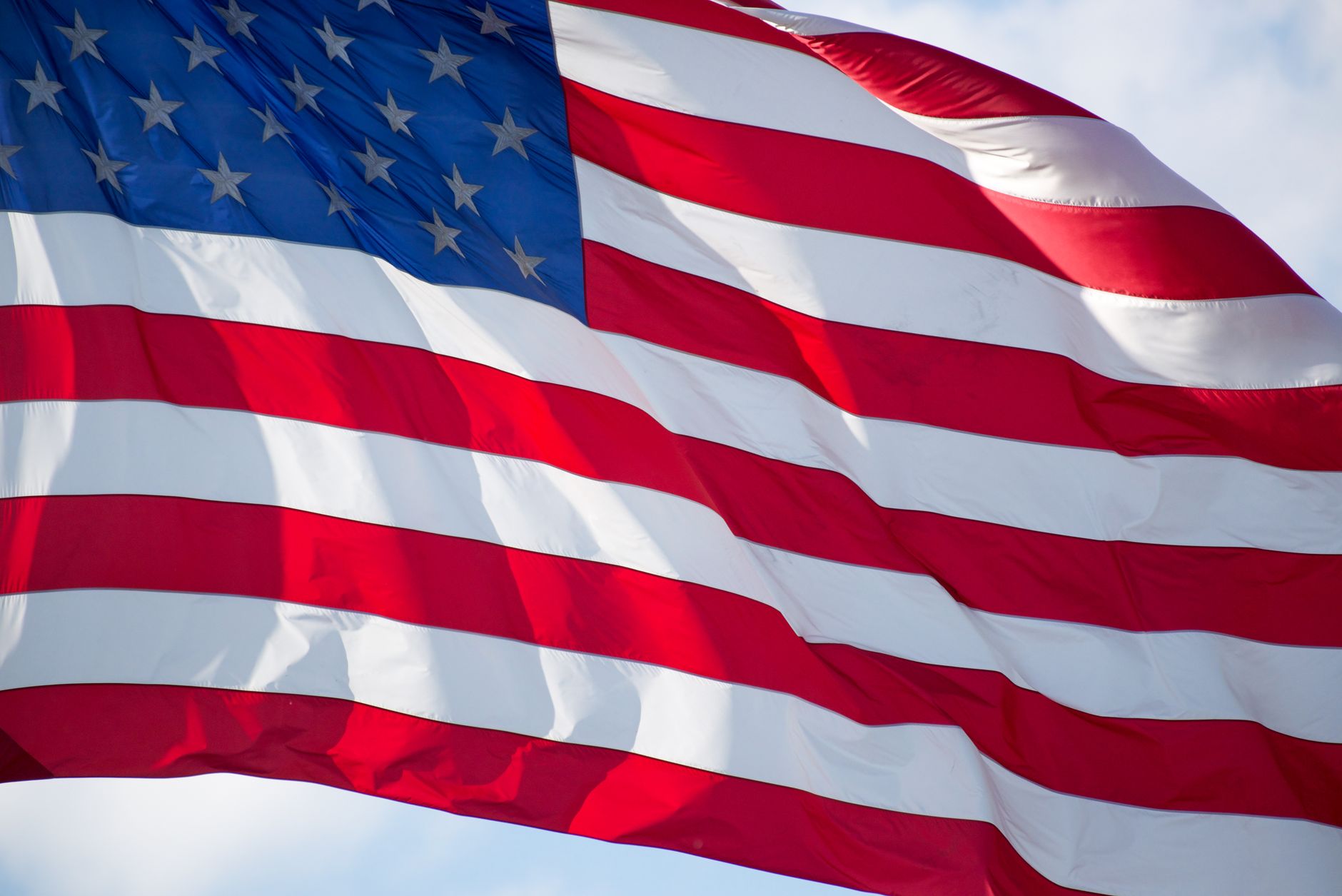Traja novinári žalujú Pentagon po prepustení z vojenských novín Stars and Stripes