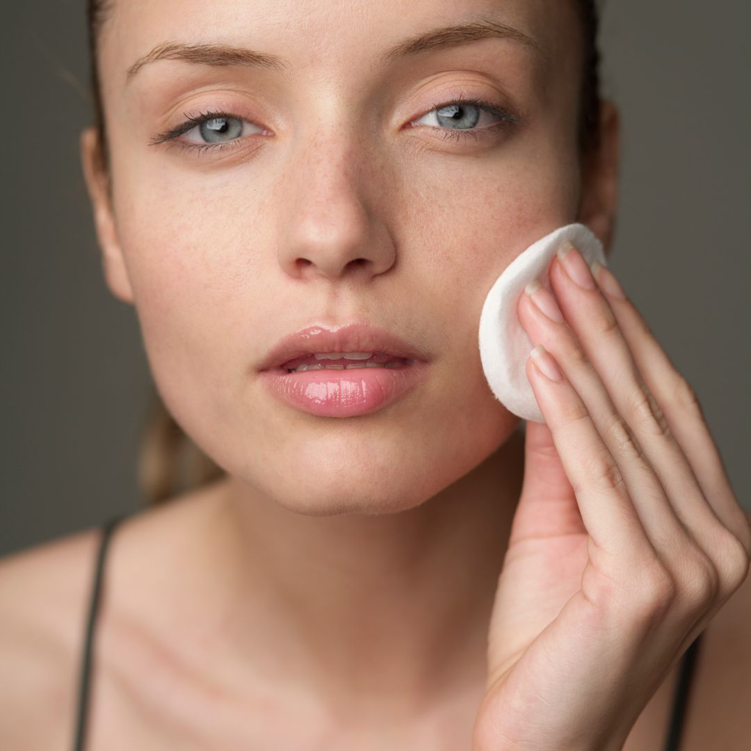 Evaluating the Medicube Zero Pore Pad 2.0 Price and Formulation Standards at Olive Young