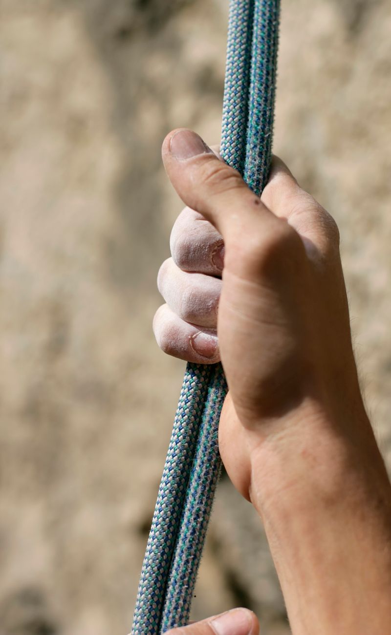 Max Hangs for Climbing: The Complete Finger Strength Protocol (2026)