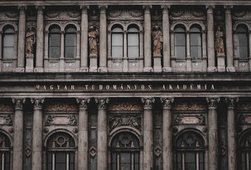 Foto stok gratis akademi ilmu hongaria, arsitektur renaisans, Budapest