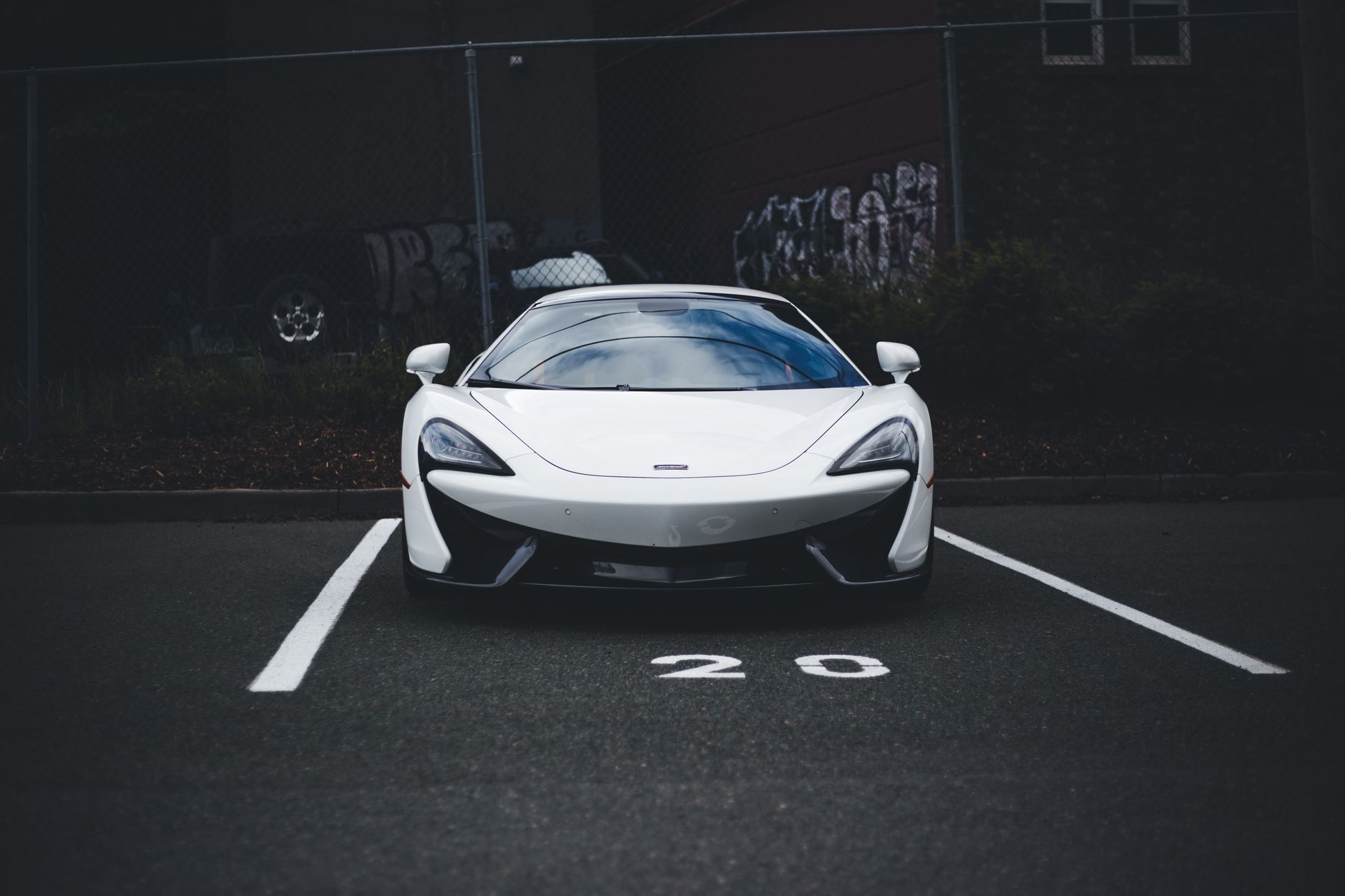 McLaren Eyes £450m Woking Expansion, 1,000 Jobs: A New Era for UK Motorsport