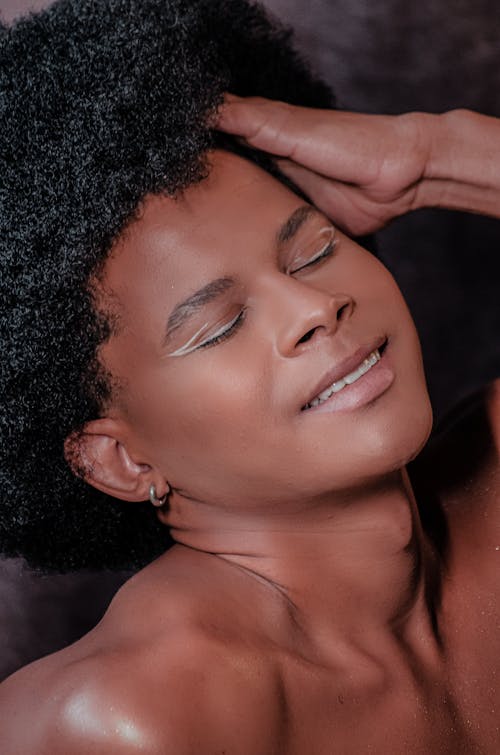 Ingyenes stockfotó afro, álló kép, arckifejezés témában