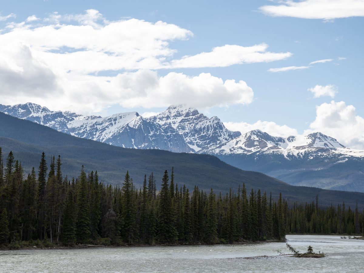 5 Day Reconnect to Your Intuition Lakeside Retreat in Canada 1