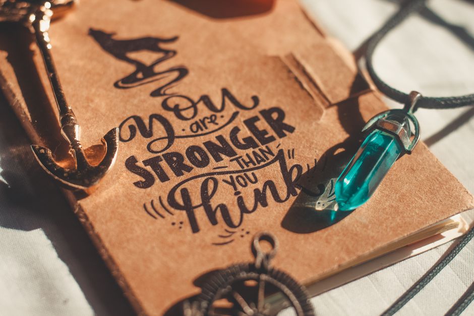Aantrekkingskracht en betekenis vind je bij https://luckygems-nl.nl, de collectie die inspireert