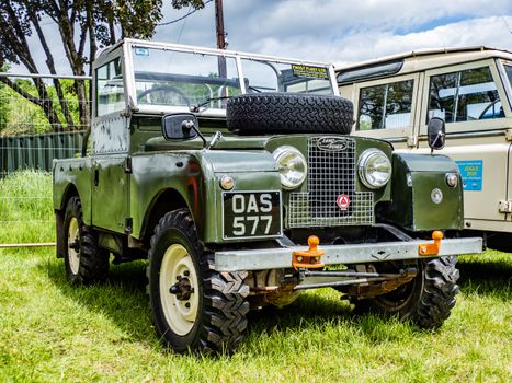 4x4 vehicle