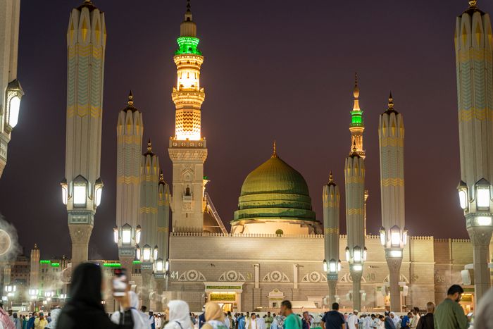 Madinah Ziyarat Tour