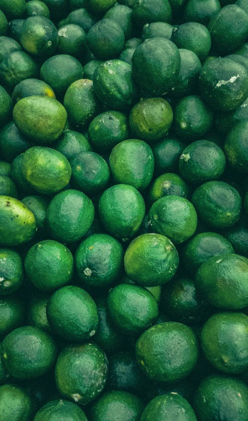 Free Fresh green lemons Stock Photo