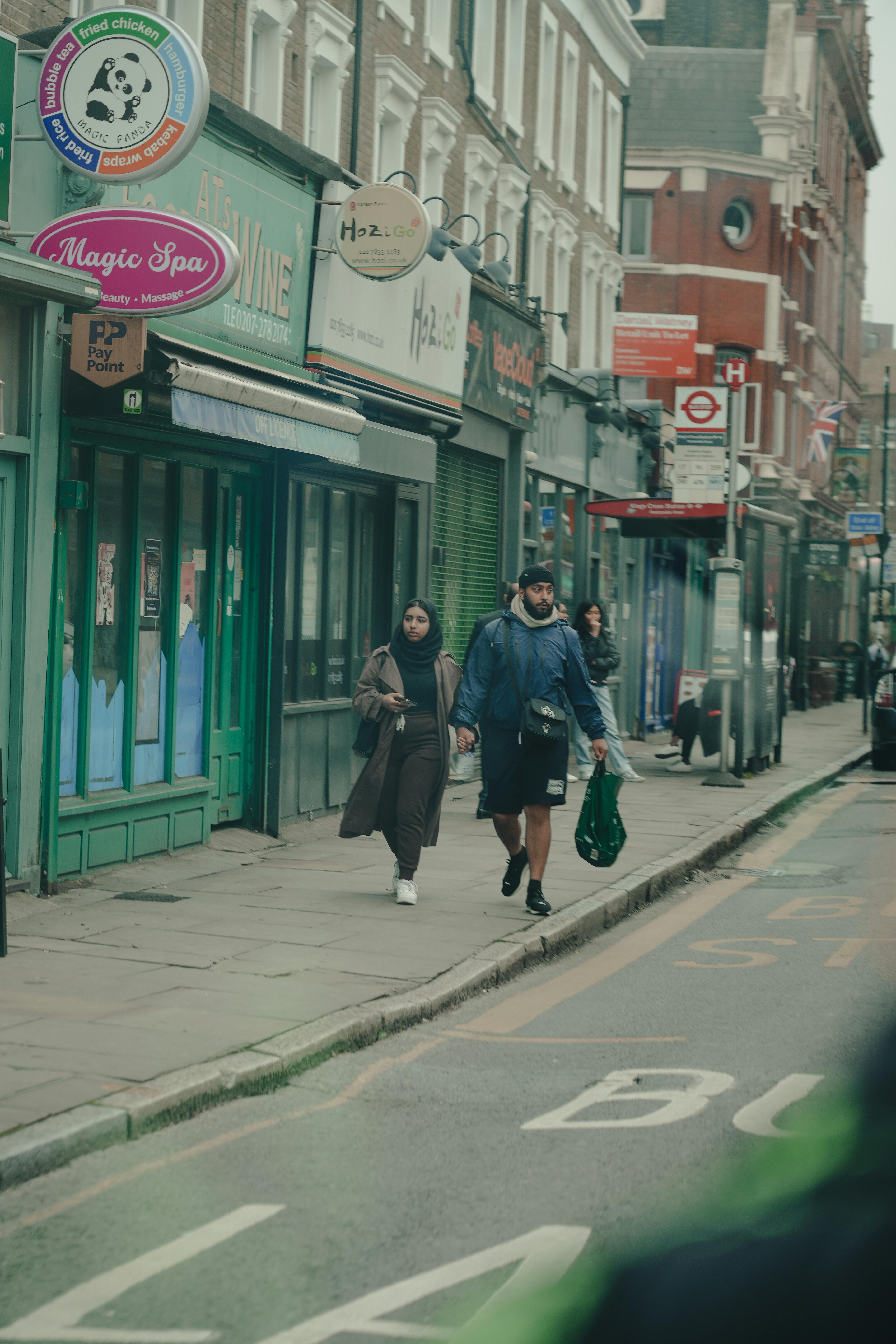 What zodiac signs go very well together?